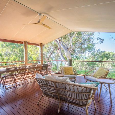 Surf Gums, Sleeps 9, Pet Friendly, Fully Renovated Villa Point Lookout Exterior photo