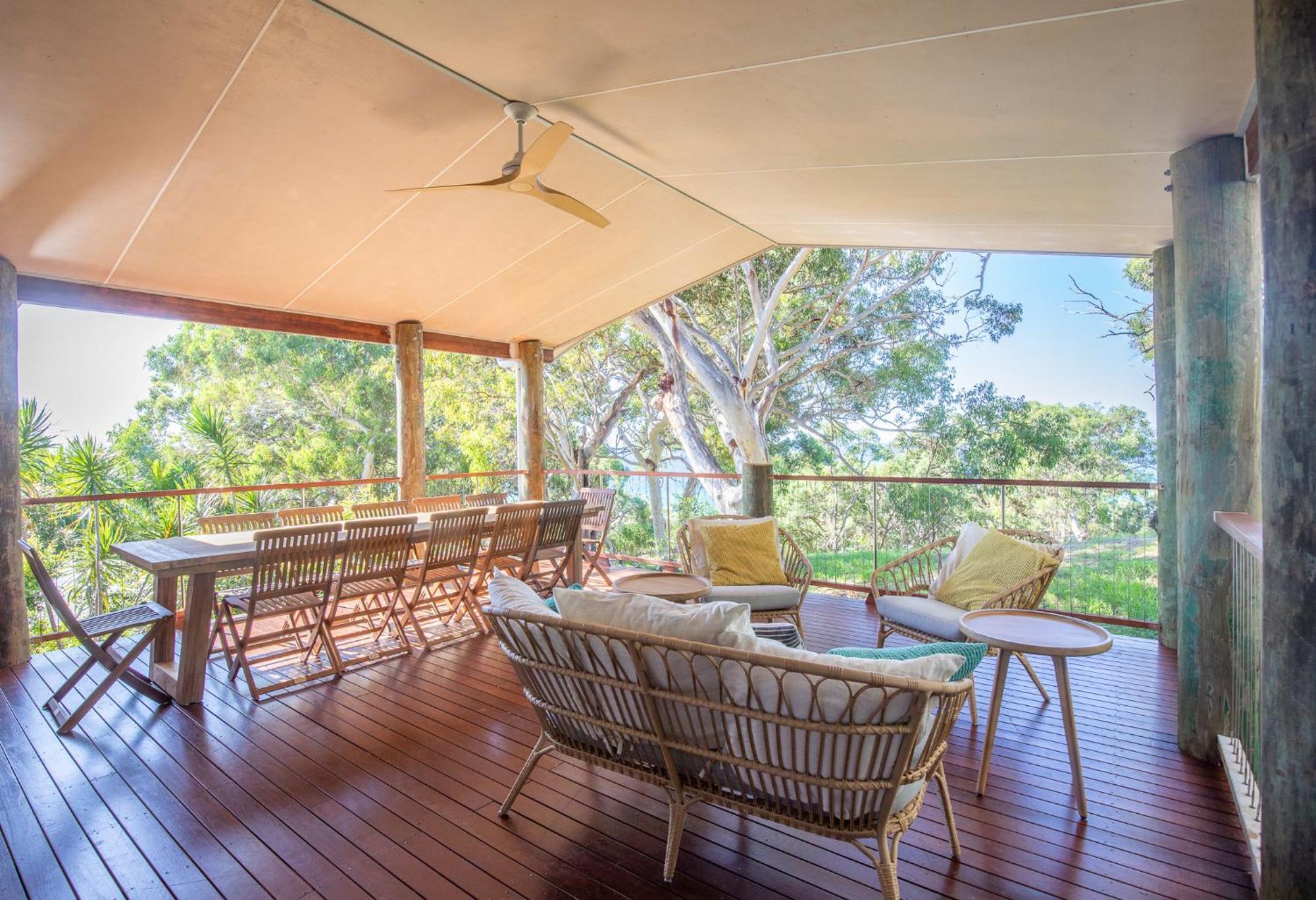 Surf Gums, Sleeps 9, Pet Friendly, Fully Renovated Villa Point Lookout Exterior photo