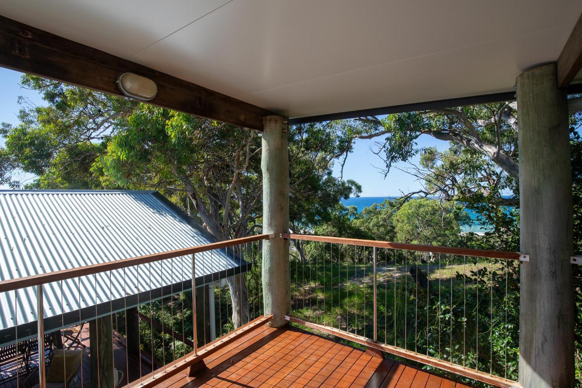 Surf Gums, Sleeps 9, Pet Friendly, Fully Renovated Villa Point Lookout Exterior photo